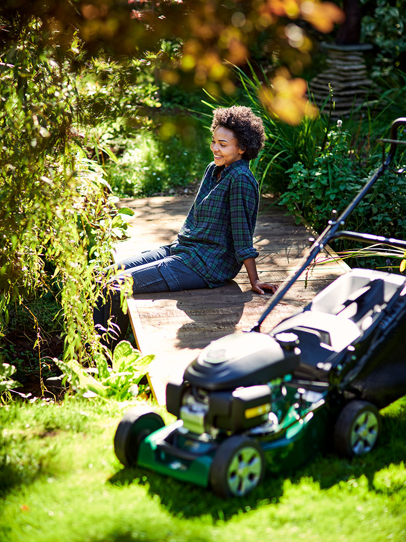 Image shot to reinforce the scale and professionalism of the company.